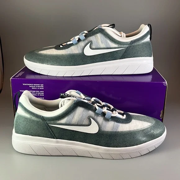 Nike SB Nyjah Free 2 Premium 'Ash Green' - Picture 3 of 9